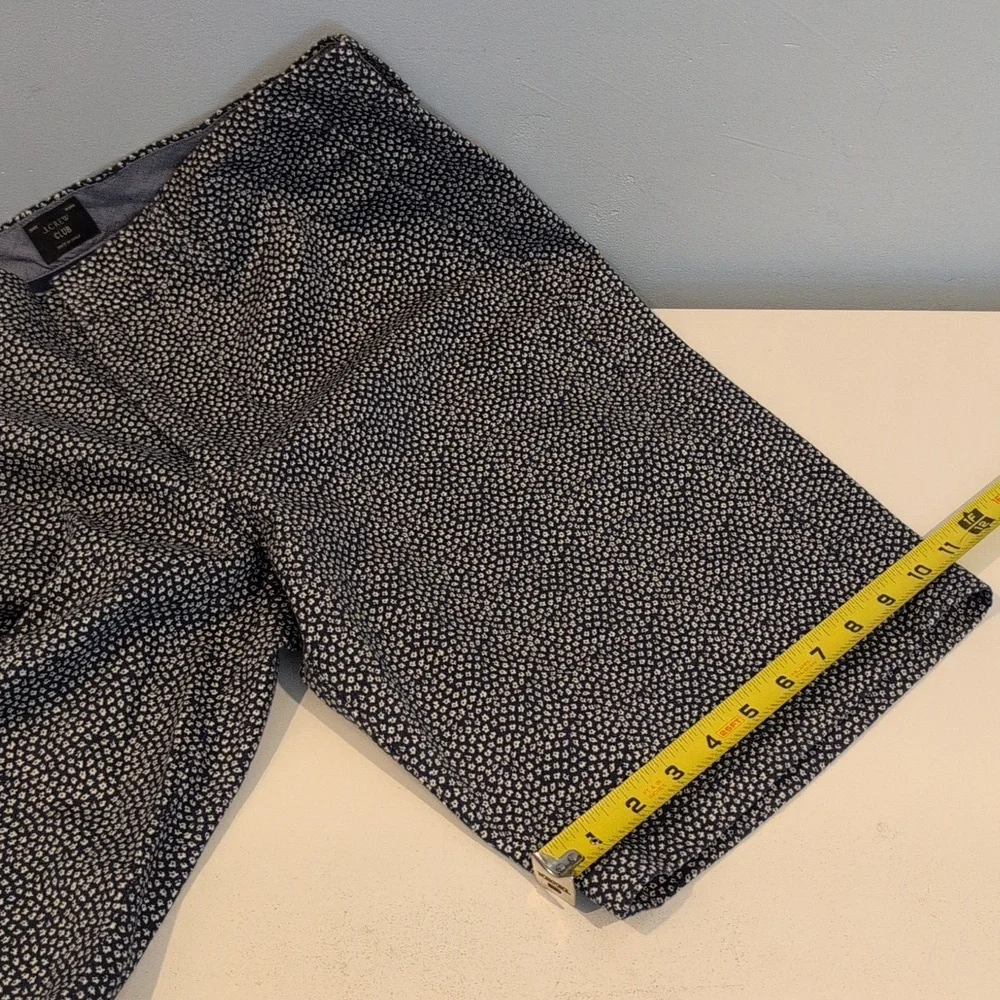 J. Crew Men's 33 x 10.5 Flat Front Novelty Print Club Shorts Style #E6137